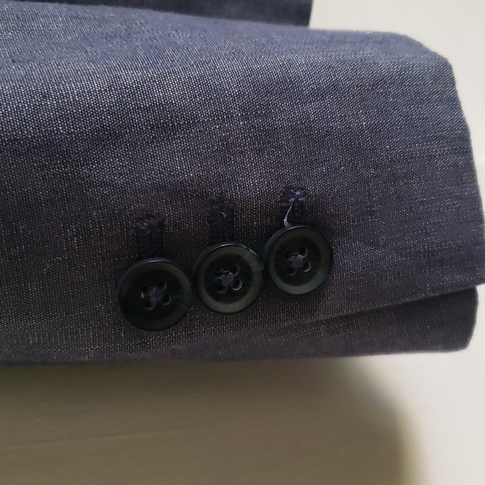 Express Blazer - Picture 2 of 7
